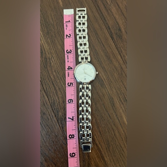 Vintage Berenger 30m Quartz Watch - Picture 4 of 4